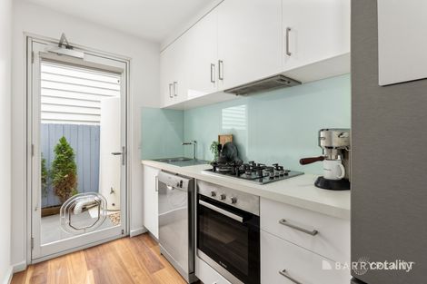 Property photo of 2/99 York Street Prahran VIC 3181