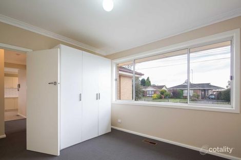 Property photo of 1 Waldemar Street Wendouree VIC 3355