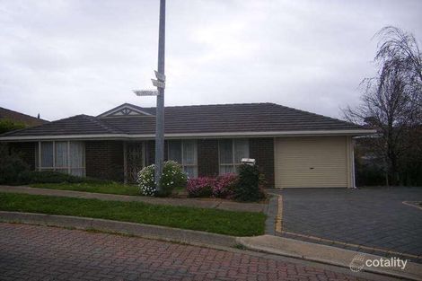 3 Bathbank Cres, Sheidow Park, SA 5158