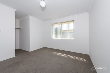 Property photo of 2 Laguardia Loop Port Kennedy WA 6172