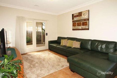 Property photo of 16 The Ridge Roxburgh Park VIC 3064