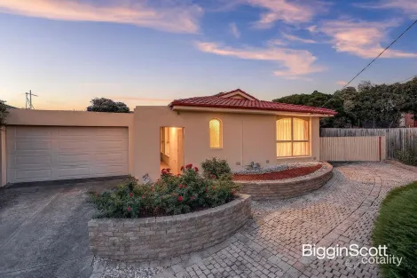 5 Fuchsia Ct, Wheelers Hill, VIC 3150