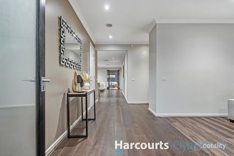 Property photo of 34 Flowerbloom Crescent Clyde North VIC 3978