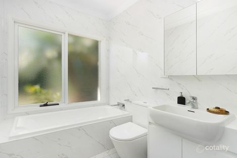 Property photo of 17B Baringa Road Northbridge NSW 2063