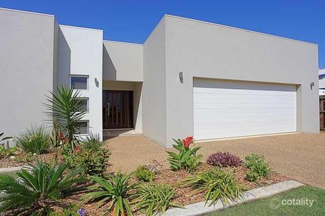 10 Chantilly St, Bargara, QLD 4670