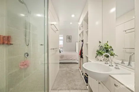 Property photo of 319/38 Skyring Terrace Teneriffe QLD 4005
