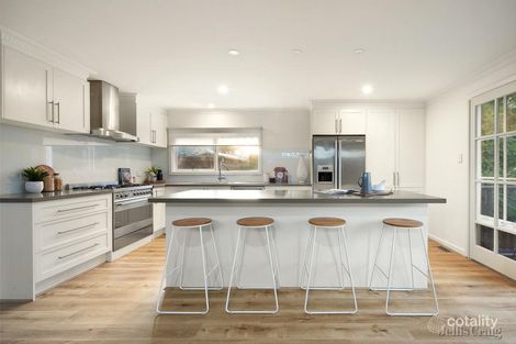 Property photo of 22 Willonga Street Strathmore VIC 3041