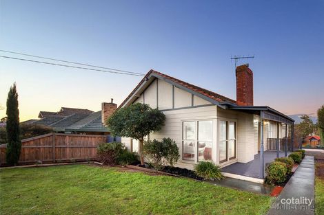 Property photo of 22 Willonga Street Strathmore VIC 3041