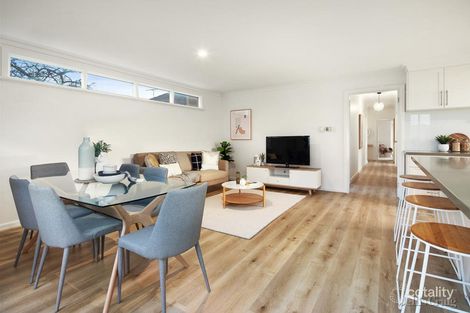 Property photo of 22 Willonga Street Strathmore VIC 3041