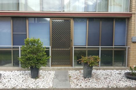 2/5 Brisbane Rd, Biggera Waters, QLD 4216