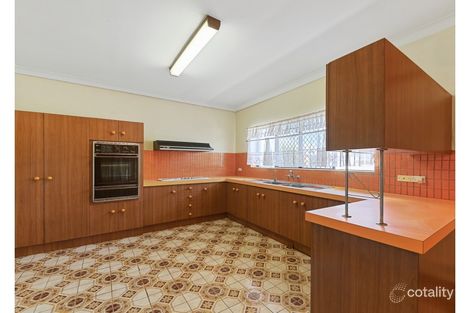 Property photo of 1 Delan Street Chermside West QLD 4032