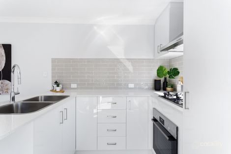 Property photo of 1/23 Pearl Road Cloverdale WA 6105