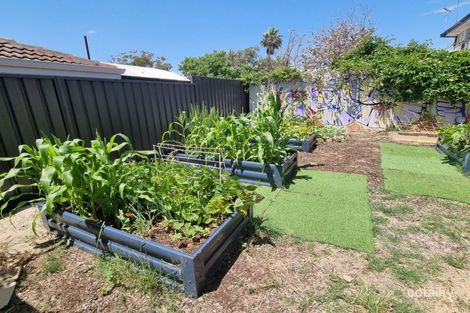 2/173 Elliott Rd, Scarborough, WA 6019