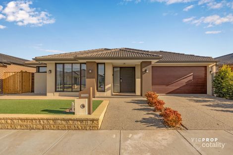 Property photo of 13 Papas View Wyndham Vale VIC 3024