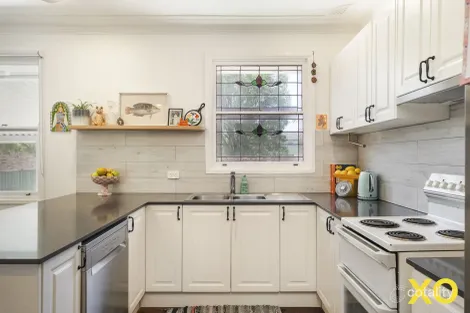 Property photo of 3 Curtis Street Singleton NSW 2330