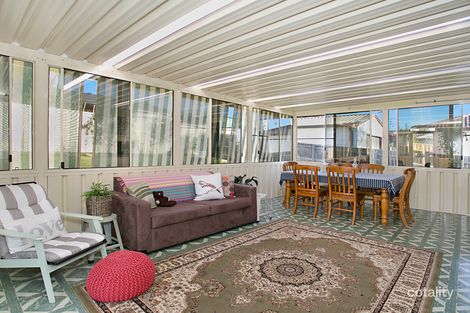 Property photo of 15 Hillside Close Raymond Terrace NSW 2324