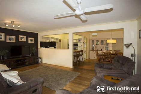 Property photo of 11 St James Court Narre Warren VIC 3805
