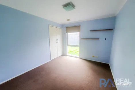 Property photo of 39 Barrington Drive Pakenham VIC 3810