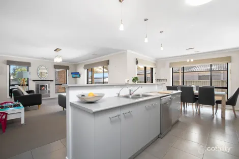 Property photo of 60 Merino Drive Alfredton VIC 3350