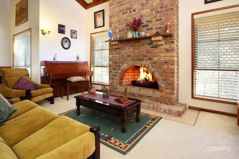 Property photo of 10 Salm Court Carindale QLD 4152