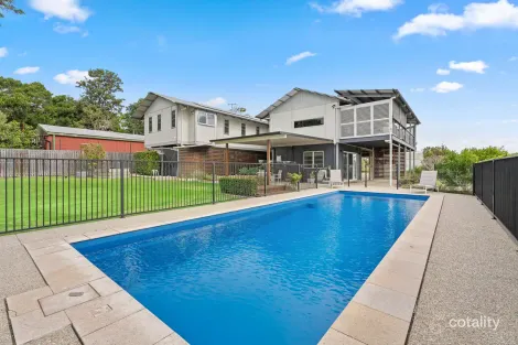 Property photo of 7 McGregor Close Craignish QLD 4655