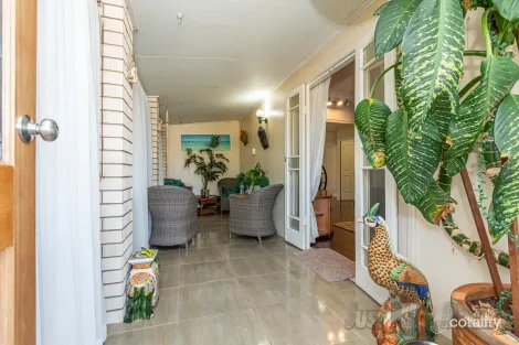Property photo of 190 Targo Street Walkervale QLD 4670