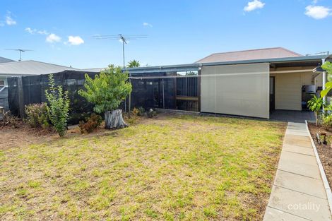 17 Taunton Pde, Christies Beach, SA 5165