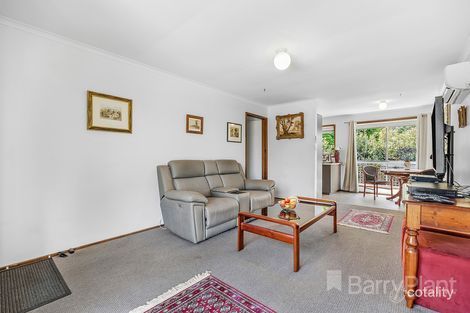 Property photo of 10 Burnbank Close Lake Wendouree VIC 3350