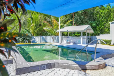 Property photo of 9/35-41 Upolu Esplanade Clifton Beach QLD 4879