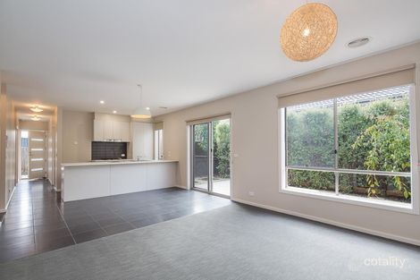 Property photo of 2/104 Cooke Street Redan VIC 3350