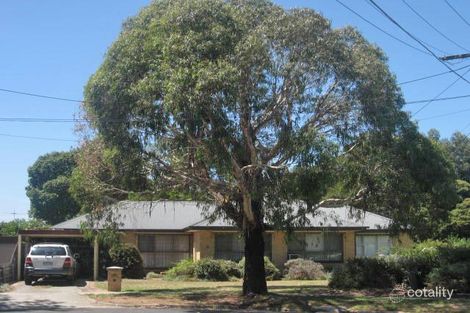 18 Flannery Ct, Oak Park, VIC 3046