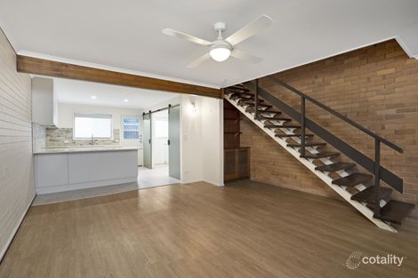 Property photo of 2/39 Milton Avenue Paradise Point QLD 4216