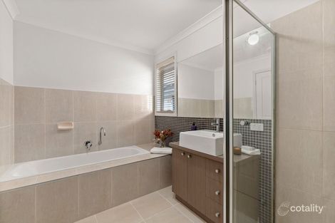 Property photo of 26 Cobb Street South Morang VIC 3752