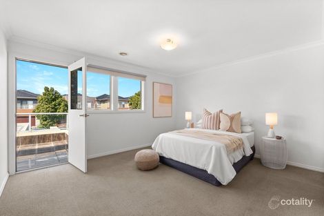 Property photo of 26 Cobb Street South Morang VIC 3752