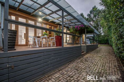 Property photo of 18 Belvedere Drive Montrose VIC 3765