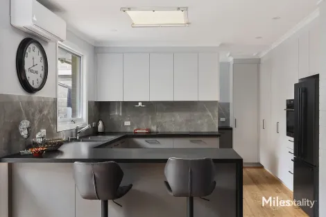 Property photo of 2/84 The Righi Eaglemont VIC 3084