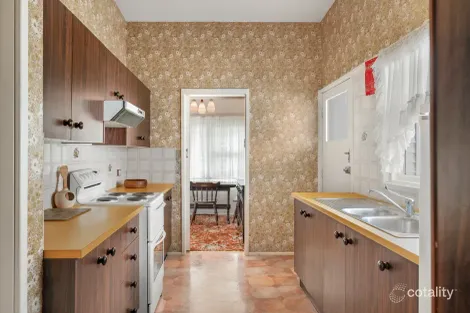 Property photo of 3 Macquarie Road Ingleburn NSW 2565