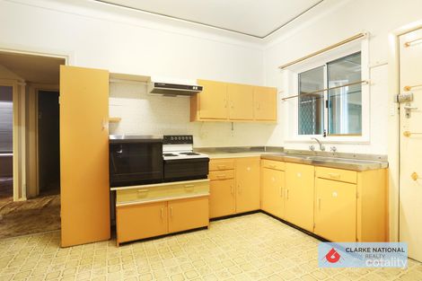 Property photo of 6 Roslyn Avenue Panania NSW 2213