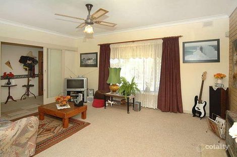 Property photo of 6 Carbenet Drive Hackham SA 5163