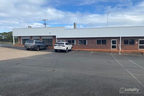 397 South St, Harristown, QLD 4350