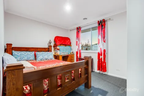 Property photo of 728 Centaur Road Hamilton Valley NSW 2641