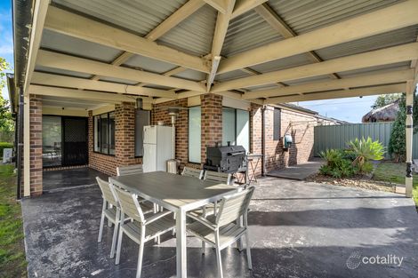 Property photo of 14 Brushwood Circuit Roxburgh Park VIC 3064