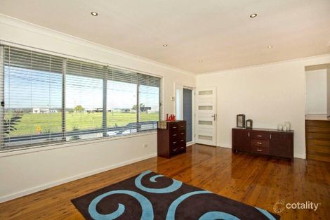 Property photo of 96 Paterson Road Bolwarra NSW 2320