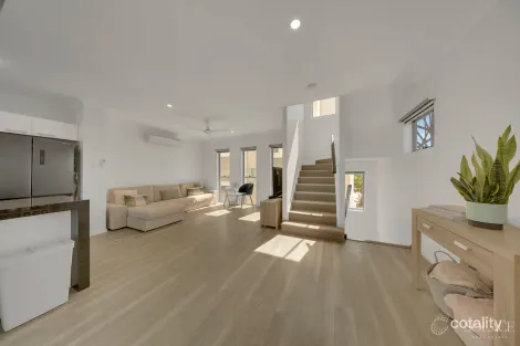 Property photo of 1/7 View Street West Gladstone QLD 4680