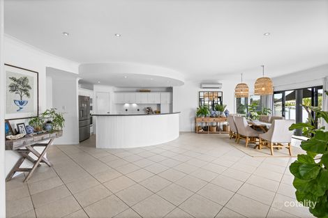 Property photo of 18 Mooloolah Island Minyama QLD 4575