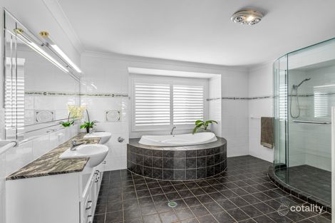 Property photo of 18 Mooloolah Island Minyama QLD 4575