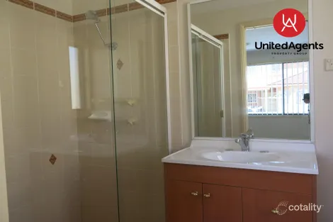 Property photo of 37 Wainewright Avenue West Hoxton NSW 2171