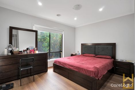 Property photo of 33 Arrowhead Street Manor Lakes VIC 3024