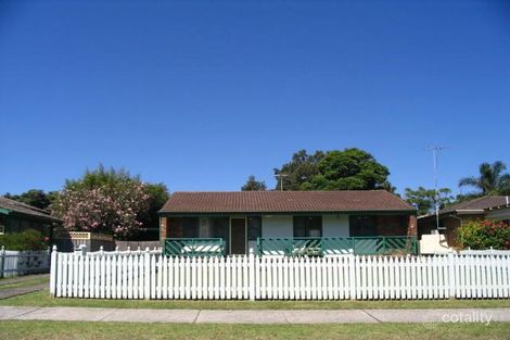 11 Scobie Cres, Bellambi, NSW 2518