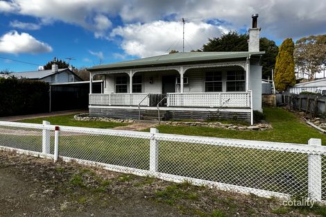 Property photo of 14 Thomas Drive Mount Burr SA 5279